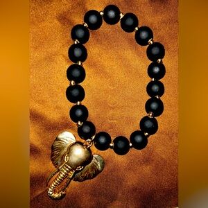 Black Beaded Elephant Bracelet